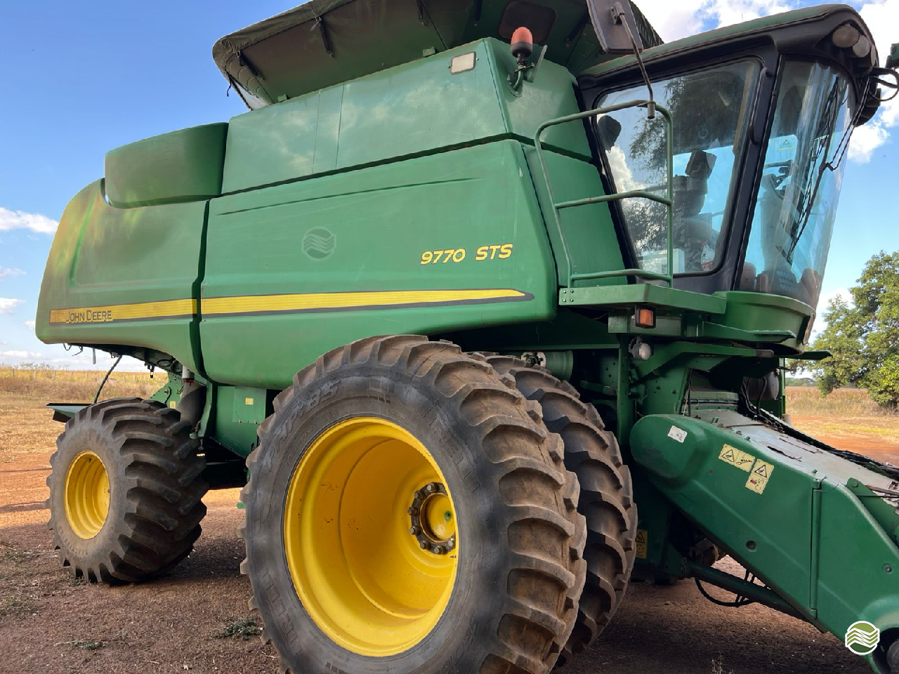 COLHEITADEIRA JOHN DEERE JOHN DEERE 9770 STS Sólida Máquinas Agrícolas ERECHIM RIO GRANDE DO SUL RS
